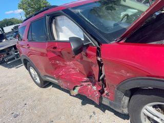 2022 Ford Explorer XLT - Primary Damage Right Image